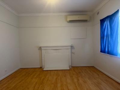11 Elm Grove, Springvale, VIC 3171, Úc