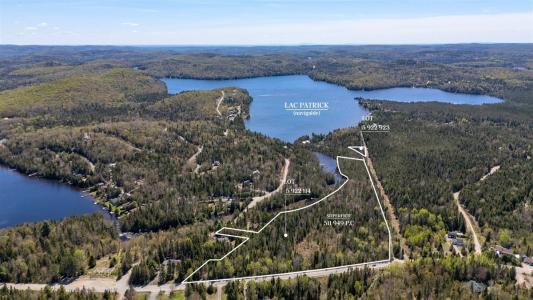 Rue Rock, Entrelacs, Quebec J0T 2E0, Canadá