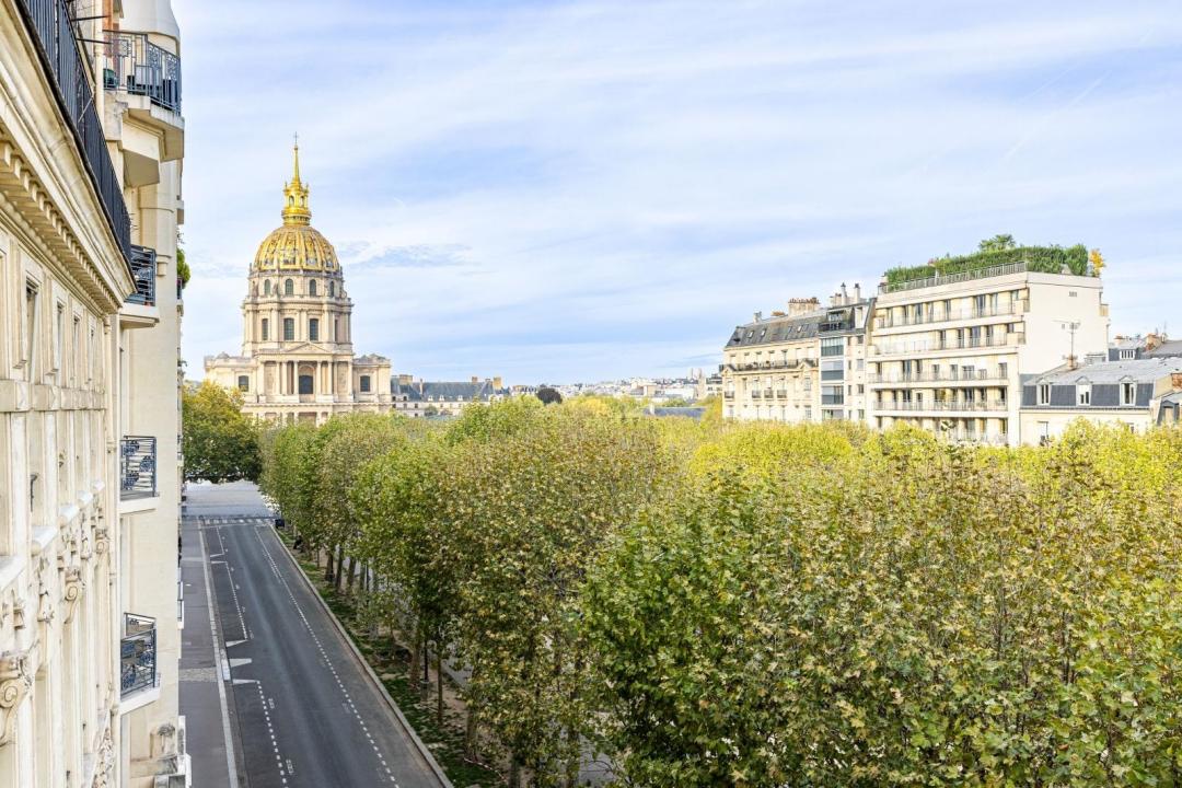 Paris, Île-de-France 75007, France