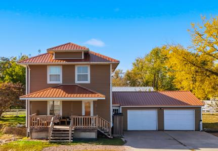 1627 S Iowa Ave., Washington, Iowa 52353, USA