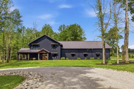 106 Airport Road, Jamestown, Kentucky 42629, USA