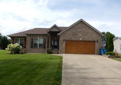 300 Jade Dr, Shepherdsville, كنتاكي 40165, الولايات المتحدة