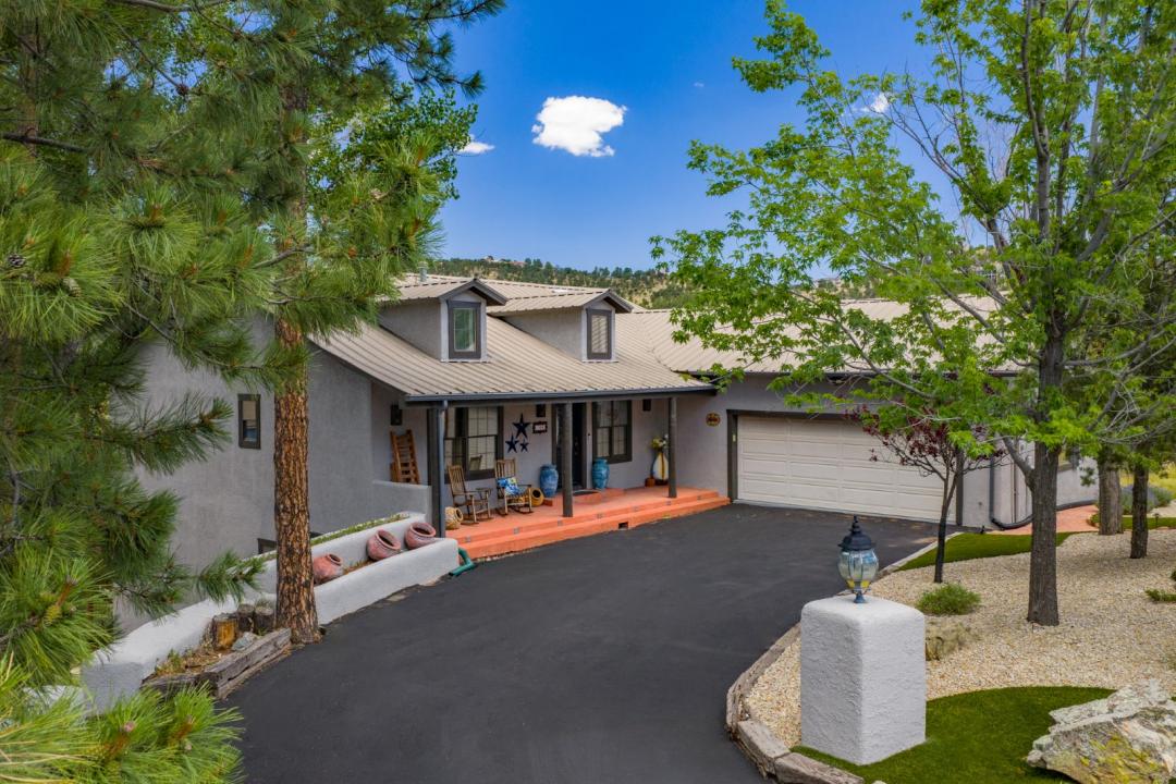 106 Pat Thompson, Ruidoso, Nouveau-Mexique 88345, États-Unis