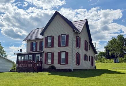 251 Milan Rd, East Smithfield, Pennsylvania 18817, USA