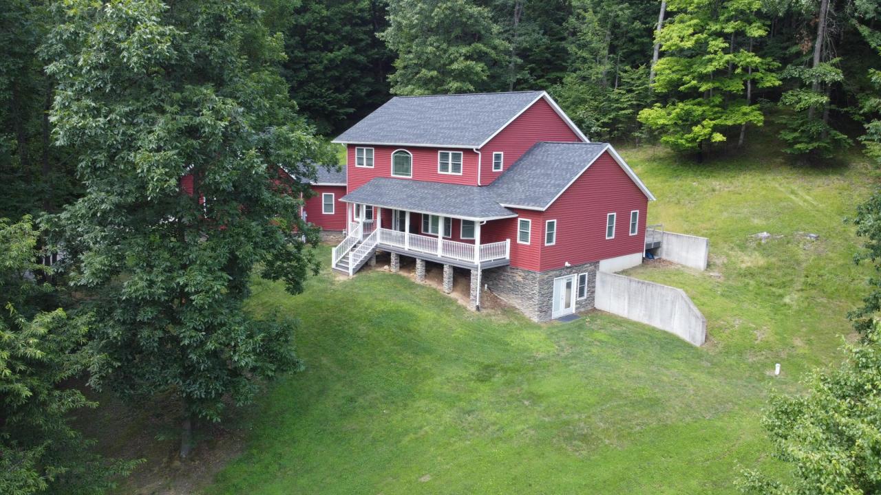 436 Eutreva Drive, Newark, Ohio 43055, USA