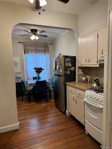 2922 Barnes Avenue #6L, Bronx, New York 10467, USA