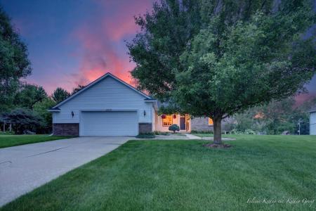 2033 Orchard Ridge Drive NW, Grand Rapids, Michigan 49534, USA