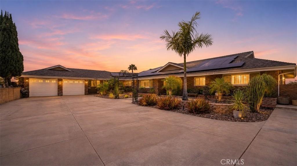 23335 Westwood Street, Grand Terrace, Kalifornien 92313, USA