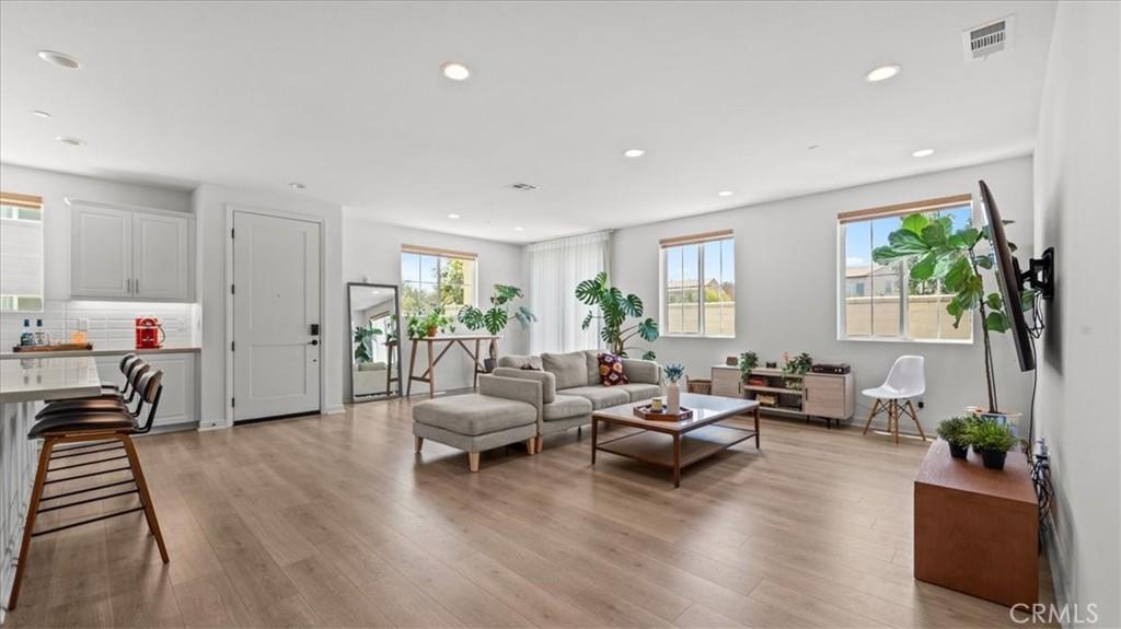 3930 S Oasis Paseo , 237, Ontario, Californie 91761, États-Unis