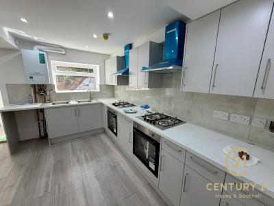 92, Maple Close, HAYES, Reino Unido