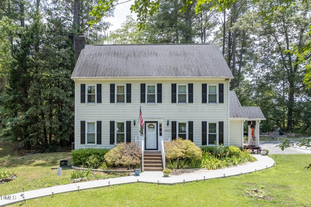 3923 King Charles Road, Durham, North Carolina 27707, USA