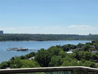 18-15 215th Street unit: 16 C, Bayside, New York 11360, Stati Uniti