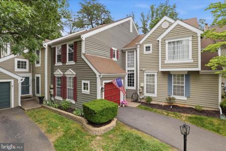 11757 Arbor Glen Way, Reston, Virginie 20194, États-Unis
