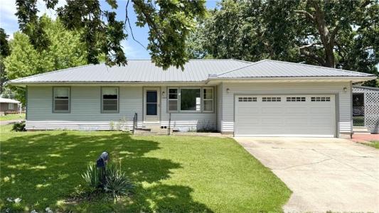 1207 Scott Street, Trenton, Missouri 64683, USA