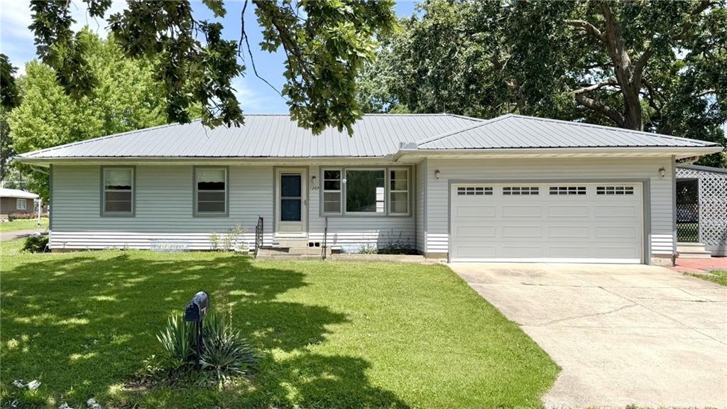 1207 Scott Street, Trenton, Missouri 64683, États-Unis