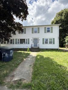 15 Liberty St, Southbridge, Massachusetts 01550, États-Unis