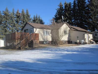 3432 TOWNSHIP RD 360, Rural Red Deer County, Alberta T4G 0N2, Canada
