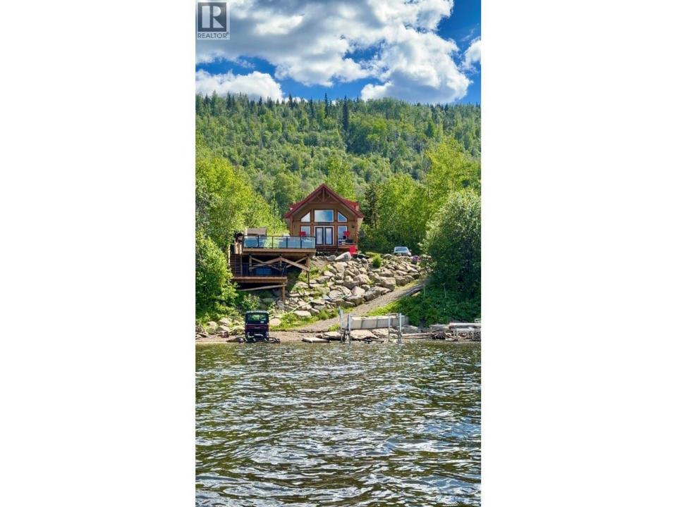 6808 MOBERLY LAKE ROAD SOUTH, Moberly Lake, كولومبيا البريطانية V0C 1X0, كندا