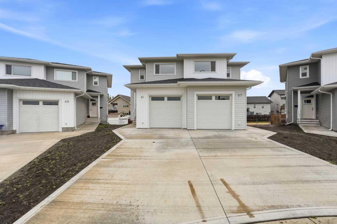 81 PINNACLE CLOSE, Blackfalds, Alberta T4M 0M3, Canada