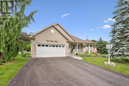 545 ATHOL STREET, Centre Wellington (fergus), Ontario N1M 3T6, Canada