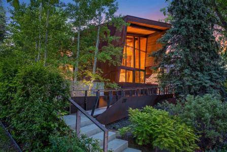 1308 MONTREAL AVENUE SW, Calgary, Alberta T2T 0Z6, Canada