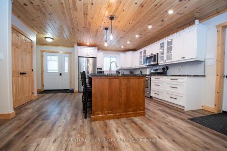 1525 SOUTH BAPTISTE LAKE ROAD, Hastings Highlands, Онтарио K0L 1C0, Канада