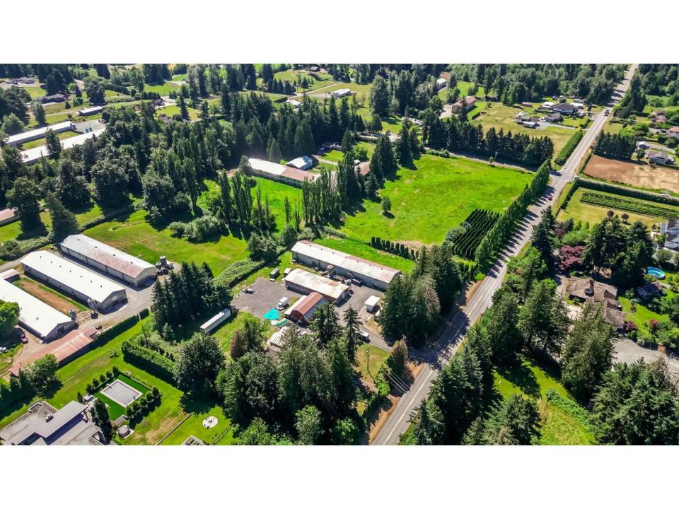 5950 BRADNER ROAD, Abbotsford, Columbia Britannica V4X 2C7, Canada