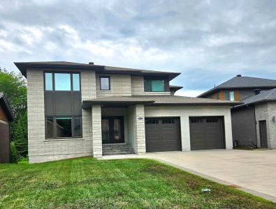 421 PEARCE STREET, North Bay, Ontario P1C 1M8, Kanada