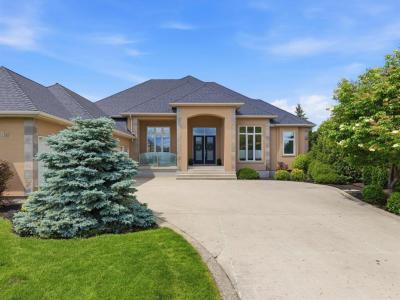 54 GRANITE PARK BOULEVARD, Steinbach, Manitoba R5G 2B1, Canada