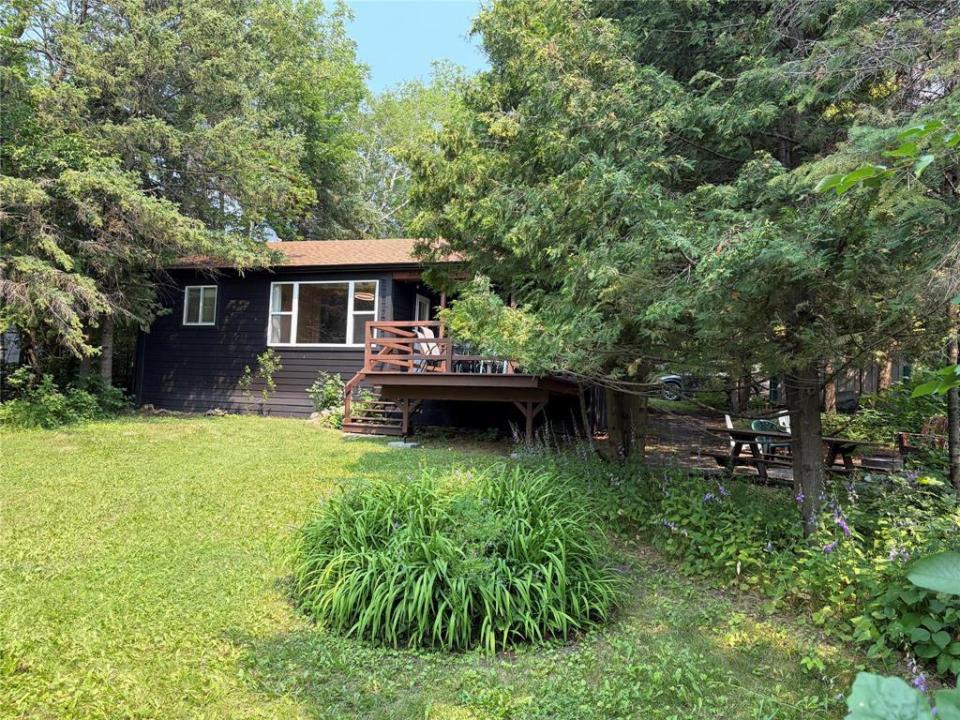 214 WEST STREET, Grand Marais, مانيتوبا R0E 0B0, كندا