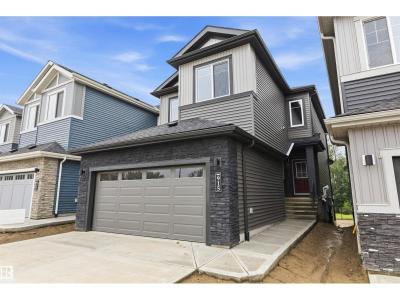 915 ELDERBERRY LD NW, Edmonton, Alberta T6M 3K3, Canada