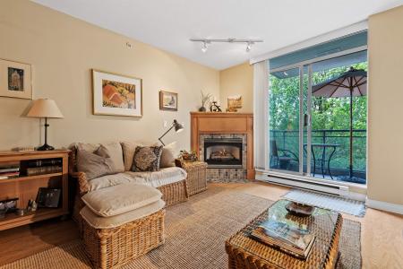 588 16TH STREET, West Vancouver, 不列顛哥倫比亞省 V7V 3R7, 加拿大