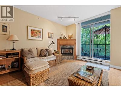 588 16TH STREET, West Vancouver, 不列顛哥倫比亞省 V7V 3R7, 加拿大