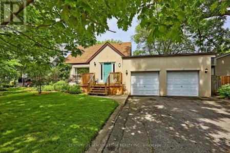 19 SCARBORO CRESCENT, Toronto (cliffcrest), Ontario M1M 2J3, Canada