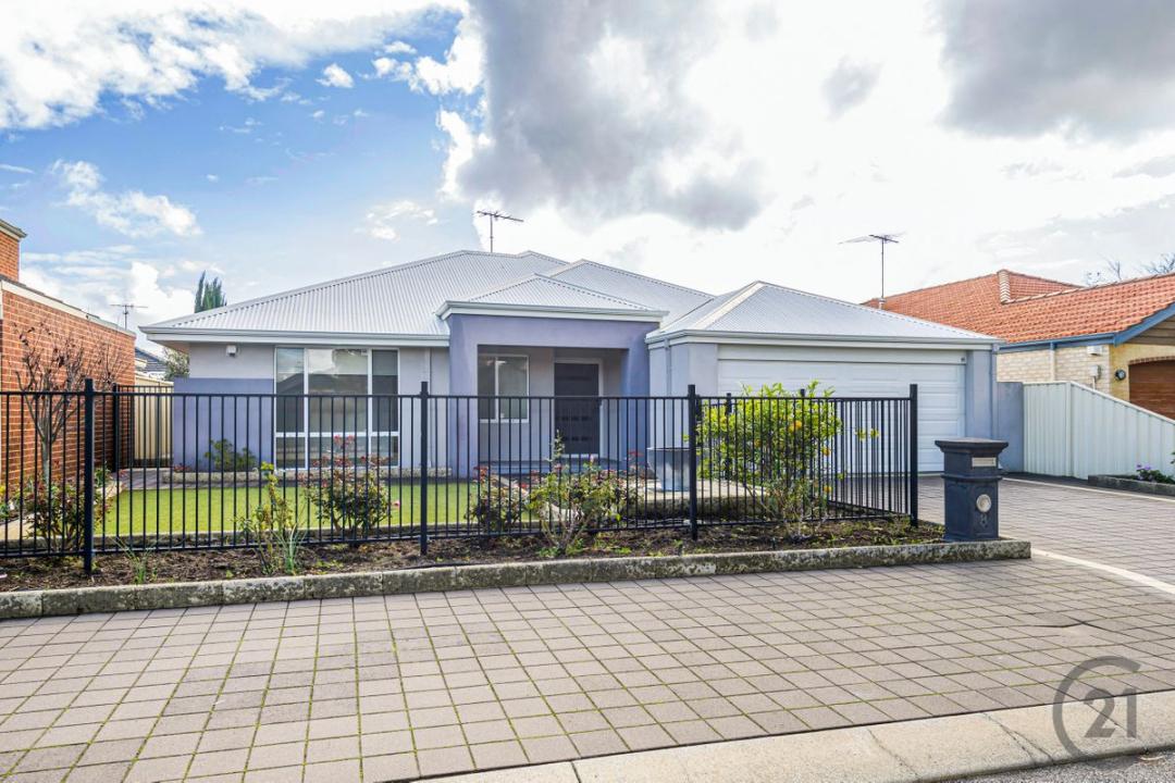 8 Black Swan View, Dudley Park, WA 6210, Australien