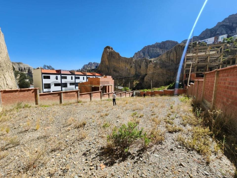 Achumani, Urbanizacion Pamirpampa , calle C, Lote No.5 s/n, La Paz, La Paz 00001, Bolivie