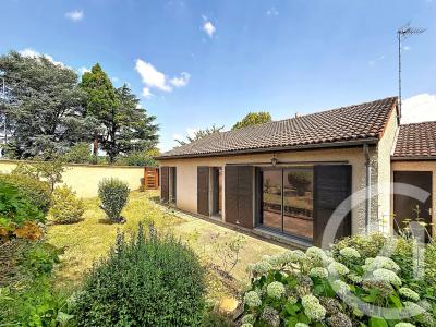 Cournon D Auvergne, Auvergne 63800, France