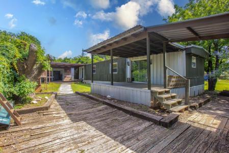 512 River Park Road, Mcgregor, Texas 76657, USA