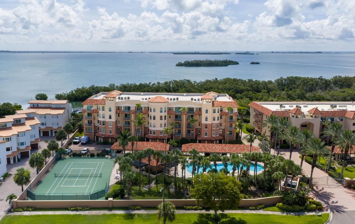 1645 Pinellas Bayway S #A1, Tierra Verde, Florida 33715, Stati Uniti