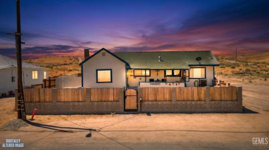 105 South Street, Taft, California 93268, USA