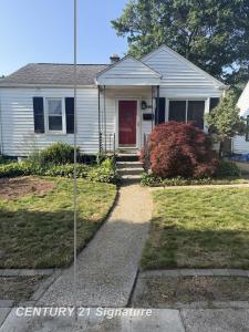 658 East Coy, Hazel Park, Michigan 48030, USA