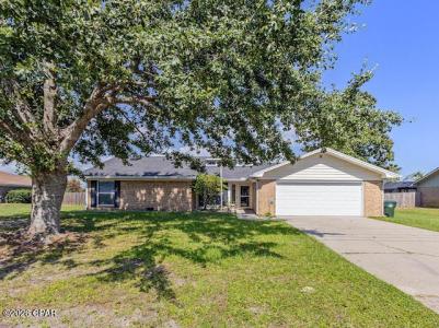 1605 New Jersey Avenue, Lynn Haven, Florida 32444, USA