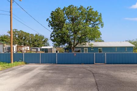 3510 W Lea Street, Carlsbad, New Mexico 88220, USA