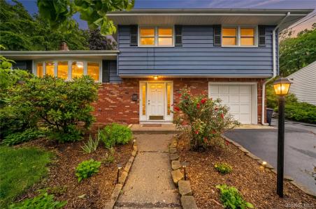 4 Forest Knoll Drive, Suffern, New York 10901, Stati Uniti