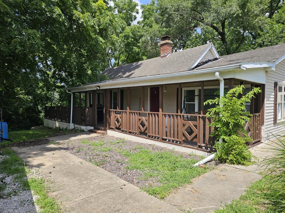 331 N East, Hillsboro, Illinois 62049, États-Unis