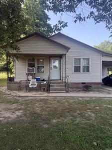 205 E Donaldson, Rector, Arkansas 72461, USA