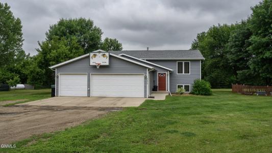 7950 Arcata Drive, Bismarck, شمال داكوتا 58503, الولايات المتحدة