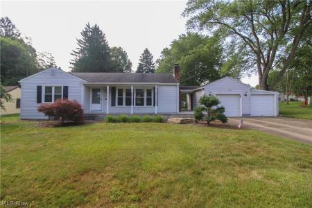 2497 Rosewae Drive, Youngstown, Ohio 44511, USA