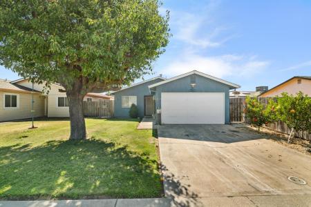 6073 Canter Drive, Riverbank, California 95367, USA