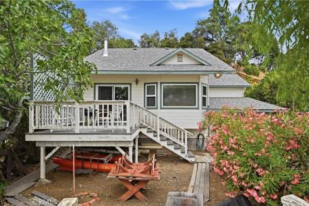 4075 Mesa Drive, Clearlake, Kalifornia 95422, USA